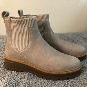 NWOT Timberland Cervinia Valley Chelsea Boots - 10